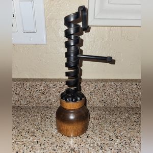 Courting candle holder